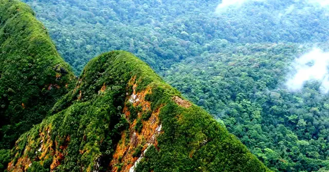 We Thought We Were Ready for Victoria Peak. We Weren't.