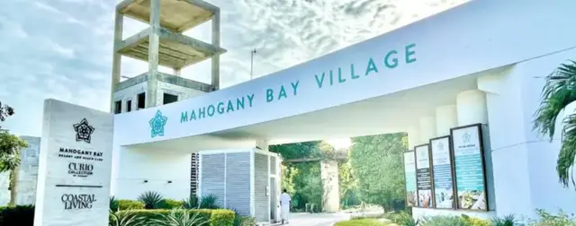 Secret Beach vs Mahogany Bay: Which Belize Investment Is Better in 2026?