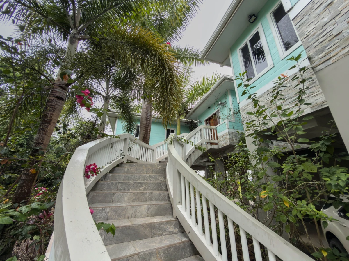 Fully Furnished Mountain View Home in Red Rock Sapodilla Ridge